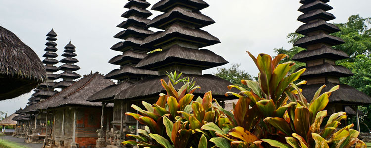 バリ島でのツアーならバリ恋ツアー　バリ島寺院巡りツアー　タマンアユン寺院